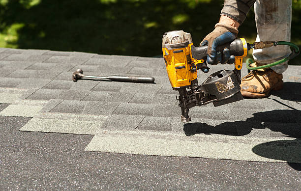 Best Residential Roofing Contractor  in Mchenry, IL